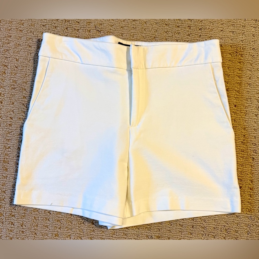 NWOT Fifteen Twenty High Waist Stretch White 3 1/2” Shorts, Sz 10